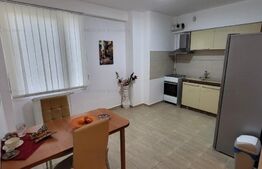 Apartament de 3 camere, spațios, 83 mp, zona Aradului