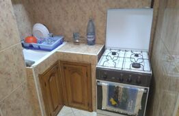 Apartament de 2 camere, decomandat, zona Bucovina