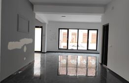 Spatiu comercial de 100 mp, la strada, zona Fabric