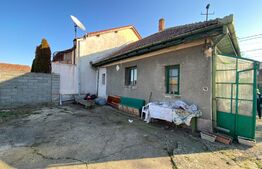 Casa de 84 mp utili, 630mp de teren, in Mehala