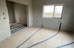 Casă individuală cu 4 camere și teren generos în Moșnița Nouă