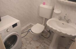 Apartament de 3 camere, decomandat, zona Aradului