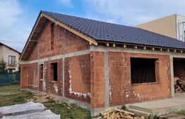 Casa individuala la rosu, 712 mp teren, 115 mp utili, Dumbravita