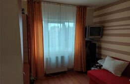 APARTAMENT 3 CAMERE, ZONA Lipovei 56MP 