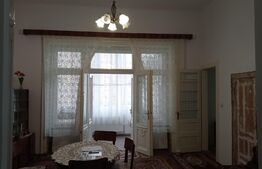 Apartament de 3 camere, 147mp utili, balcon si 2 boxe, zona Neptun