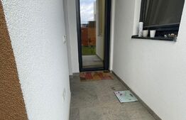 Ocazie! Apartament 114 mp+curte 238 mp în Dumbrăvița