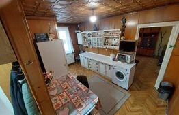 Apartament de 2 camere, decomandat, zona Complexul Studențesc