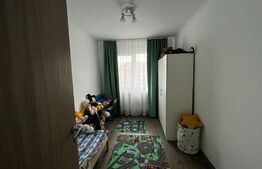 Apartament 3 camere, decomandat 54 mp 