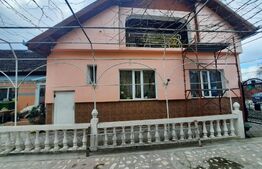 Ocazie! Casa de 600mp, teren 1050mp, zona Sagului