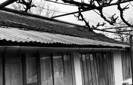 Casa demolabila cu 900 mp teren in Calea Girocului