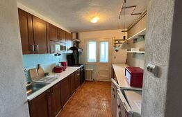 Apartament de 3 camere Complex Studentesc