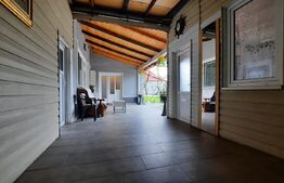 Casa mare de 230 mp, individuala, foarte frumoasa, utilata, garaj mare, curte!