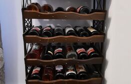 Casa mare de 230 mp, individuala, foarte frumoasa, utilata, garaj mare, curte!