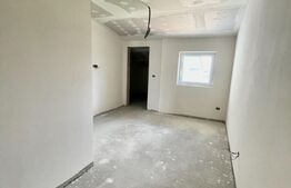 Apartament Penthouse cu 3 camere, 2 terase,  77 mp  Giroc