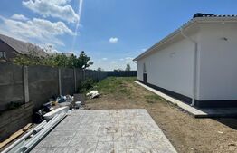 Casa individuala la cheie, 3 camere in Bucovat