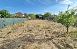 Casa la rosu, 1007 mp teren, 180 mp construiti,  zona Ghiroda