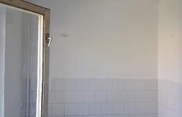 Apartament cu 3 camere, zona Dacia