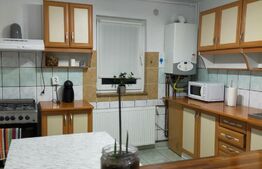 Apartament 3 camere, 75mp, etaj 4, zona Lipovei