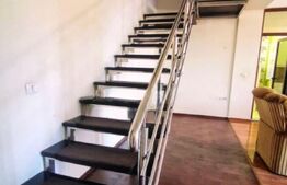 Apartament de 4 camere, cu etaj, zona Mircea cel Batran