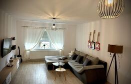 Apartament 2 camere, etaj 3/4, 70mp, zona Centrala