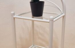 Locatie  centrala, zona Balcescu, case insiruite cu intrare separata