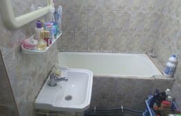 Apartament de 3 camere, decomandat, PET-FRIENDLY, zona Dacia