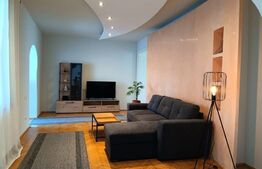 Apartament de 3 camere, 2 locuri de parcare, terasa, zona Centrala