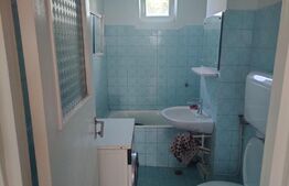 Apartament de 3 camere, zona Bălcescu, nemobilat, 67 mp.