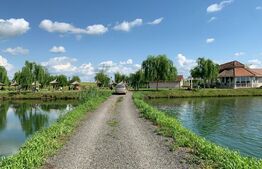  Baza de agrement, restaurant si camping