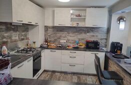 Casa, 3 camere, 90mp, in Dumbravita