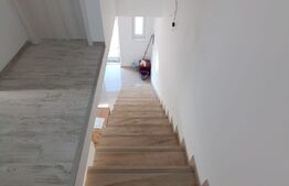 Duplex finalizat, 88 mp utili, 330 mp teren, Mosnita Noua