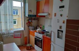 Apartament de 2 camere, mobilat, 42 mp, zona Ronat