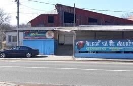 Spatiu comercial, 906 mp utili si 1.500 mp teren, Brad