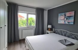 Apartament de 2 camere, decomandat, 48mp, zona Sinaia