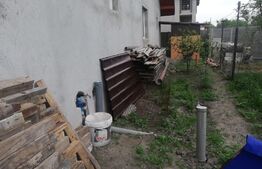 Casa individuala, 4 camere, 400mp teren in Remetea Mare