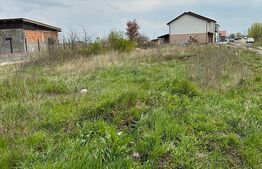 Teren intravilan de 792 mp in Covaci