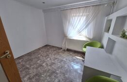 Apartament 2 camere  transformat in 3 , 55 mp, Spitalul Judetean