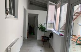  Doua case, 6 camere, 184mp, Blascovici