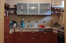 Casa 3 camere, 105 mp, 200 mp teren, ideal firme, zona Lipovei