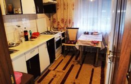 Apartament cu 3 camere, 72mp, decomandat, 2 bai, etajul 1, Calea Sagului