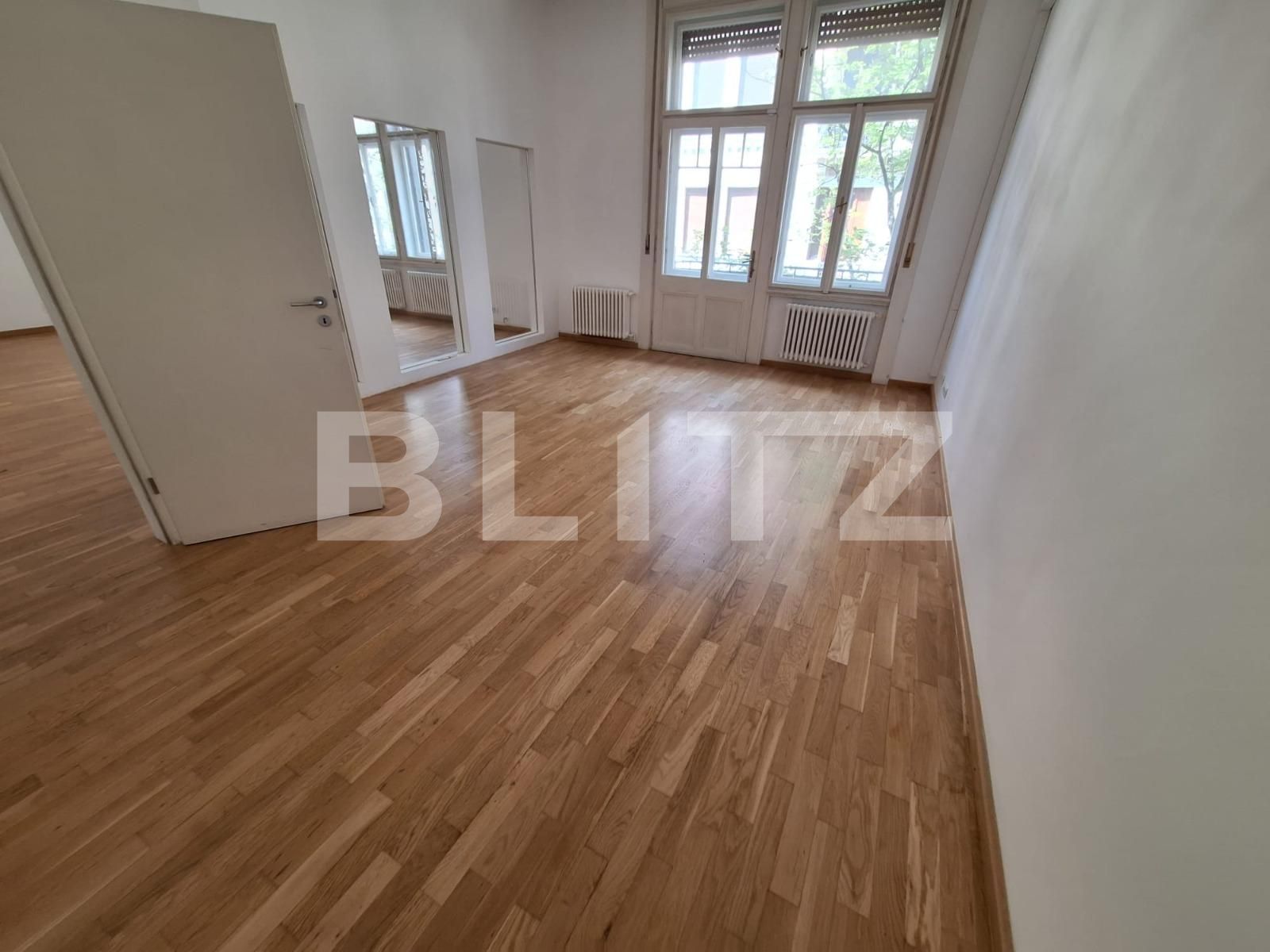 Apartament de vânzare 4+ camere P-ta Victoriei - 120573AV | BLITZ Timișoara | Poza2
