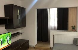 Apartament de 2 camere, decomandat, centrala proprie, zona Girocului