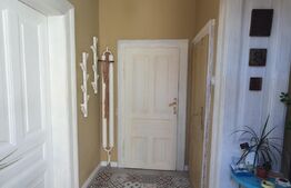 Apartament de 3 camere, cochet, 68mp, Central!