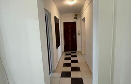 Apartament cu 3 camere, 80 mp, zona Piata 700