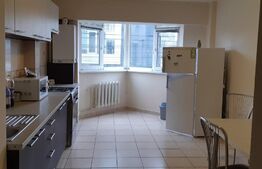 Apartament cu 3 camere, 80 mp, zona Piata 700