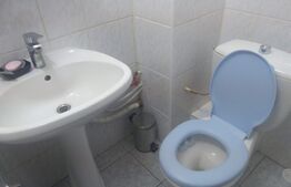 Apartament 3 camere, 70mp, decomandat, 2 bai, zona Girocului