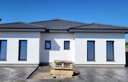 Duplex 3 camere, 79 mp utili, 286 mp teren,  Ghiroda