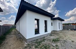 Duplex 3 camere, 79 mp utili, 286 mp teren,  Ghiroda