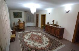 Casa 4 camere, 380 mp, zona Ronat 