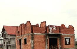 Casa 4 camere, 180 mp utili, Sud